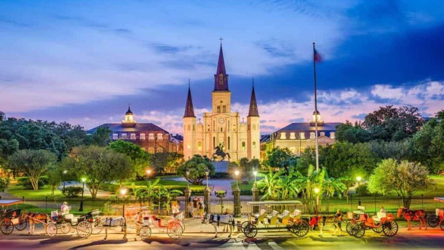Private New Orleans Panoramic: With Drink and Souvenir - FAQ