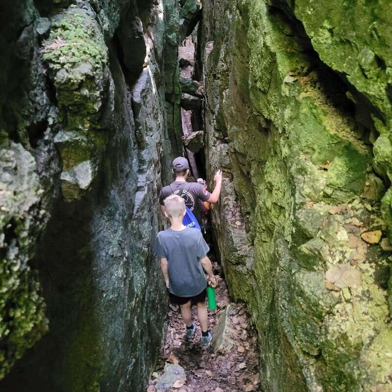 Private Nottawasaga Bluffs Caves Hike - Creemore/Collingwood - What Makes This Tour Unique?