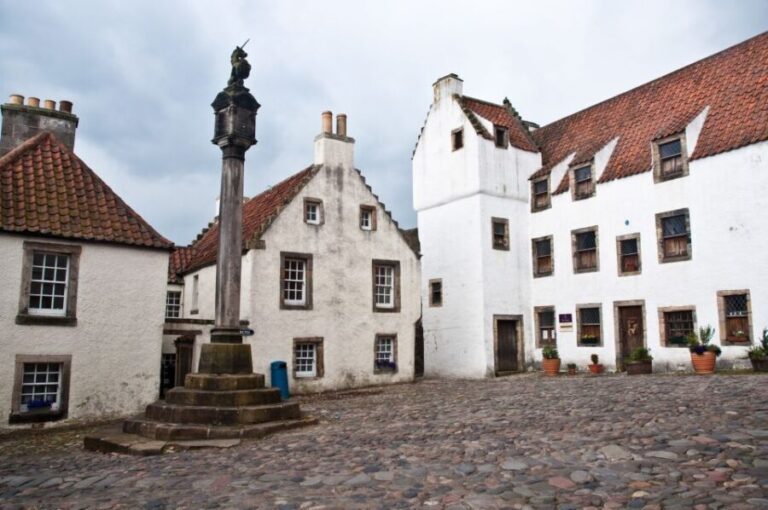 Private Outlander Tour for Small Groups - The Details of the Outlander Experience