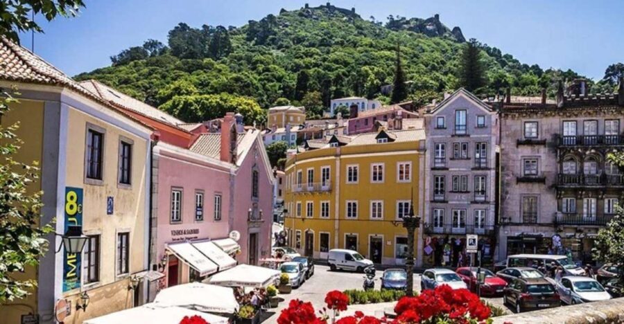 Private Panoramic Tour to Sintra and Cascais from Lisbon - Detailed Breakdown of the Experience