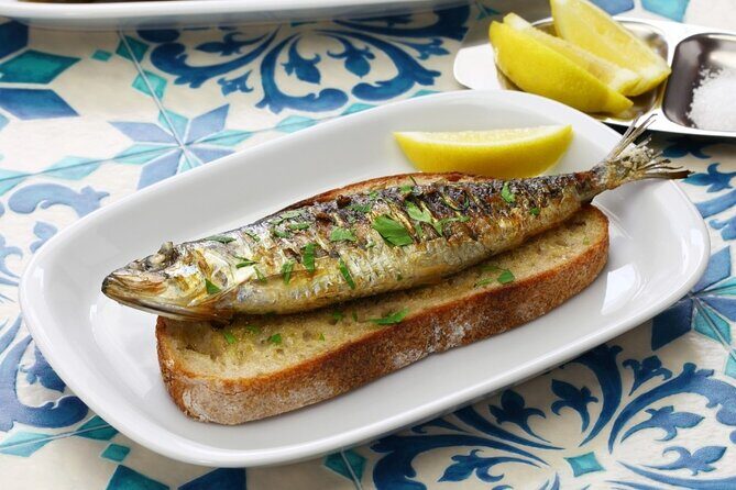 Private & Personalized Food Tour of Porto with a Local Guide - Who Should Consider This Tour?