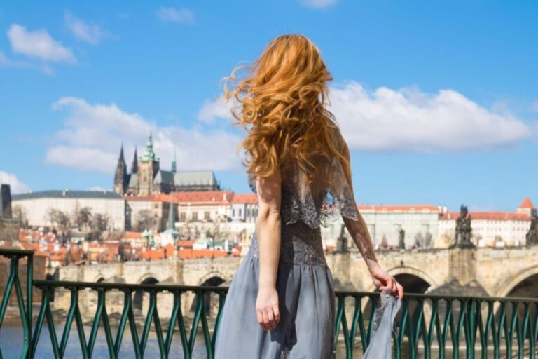 Private photoshoot in Prague - Practical Tips for Booking