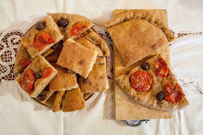 Private Pizza & Tiramisu Class at a local's home with tasting in Bologna - The Experience in Detail
