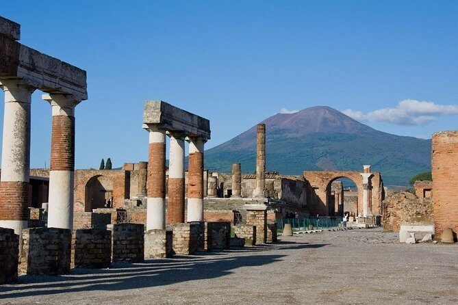 Private Pompeii and Herculaneum Day Tour with Pick Up - Who Should Consider This Tour?