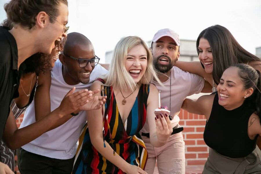 Private Pub / Bar Crawl Group Size 6-20 people - A Detailed Look at the Experience
