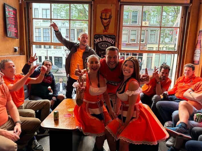 Private Red Light Tour City Center with Beer Maid Guide - Why This Tour Might Suit You