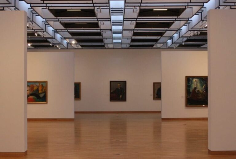 Private Reykjavik Art Walking Tour - A Closer Look at the Reykjavik Art Walking Tour Experience