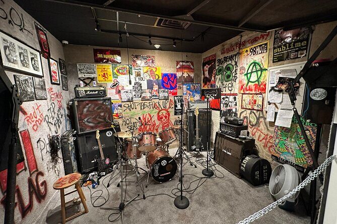 Private Rock N Roll Museum Tour in Vegas - Practical Details: What to Expect