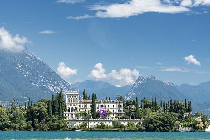 Private Romantic Motorboat Tour From Sirmione - The Itinerary Breakdown
