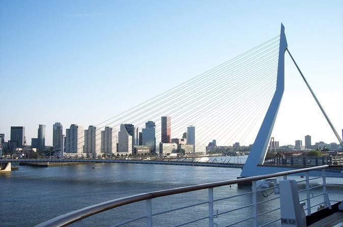 Private Rotterdam Tour with Cube House Admission - Who Should Consider This Tour?