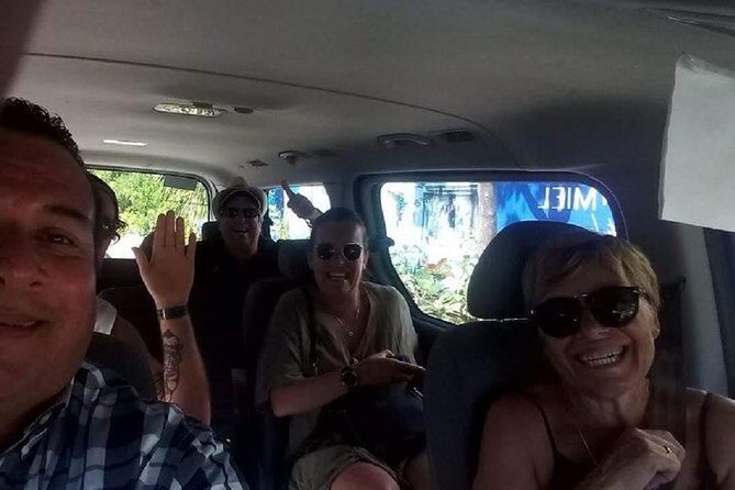 Private roundtrip transportation to Playa del Carmen - The Drive from Cancun to Playa del Carmen