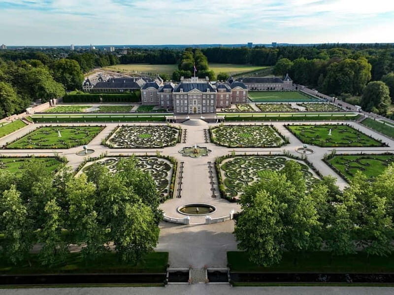 Private Royal Tour : Paleis Het Loo and Muiderslot castle - Fully Exploring the Experience