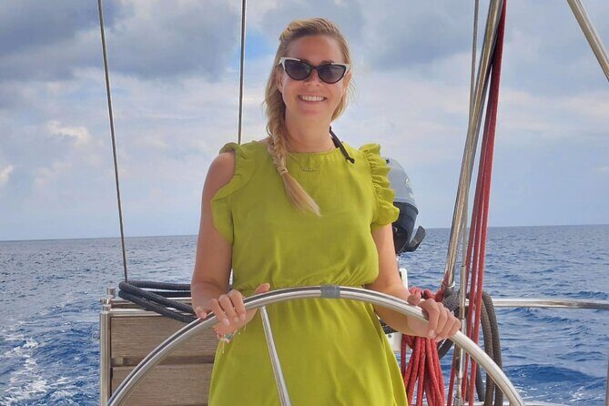 Private sailing cruise-Mykonos Southern Beach Hopping withLunch - Who Would Love This Tour?