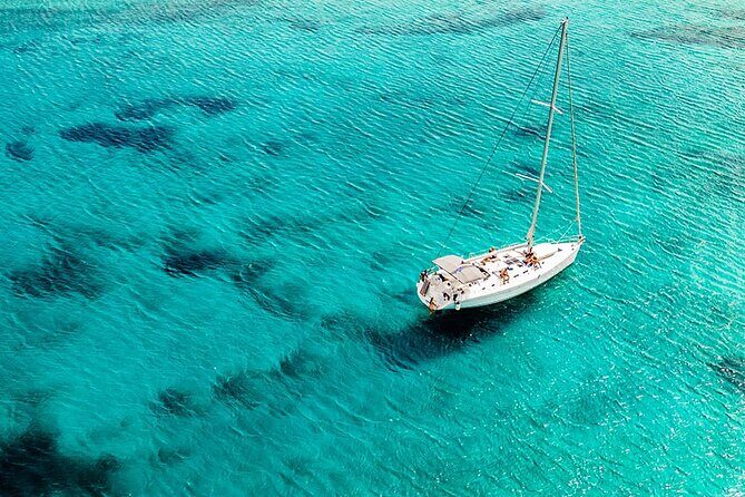Private sailing cruise to Delos & Rhenia with Lunch & Transfer - An In-Depth Look at the Experience