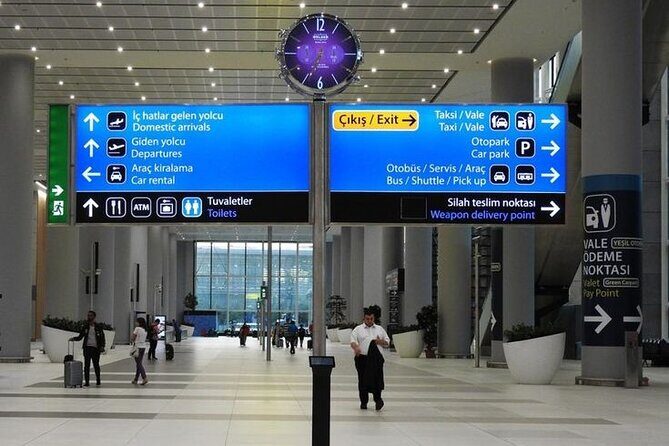Private SAW Airport Arrival or Departure Transfer - The Breakdown of the Experience