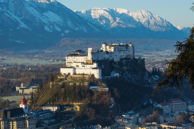 Private Scenic Transfer from Vienna to Salzburg with 4h of Sightseeing - Itinerary Breakdown: What Stops Are Possible and Why They Matter