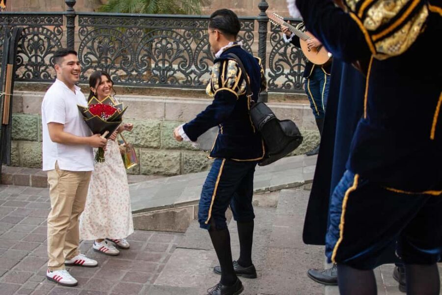 Private serenade in Guanajuato with the musical group "La Estudiantina" - FAQs