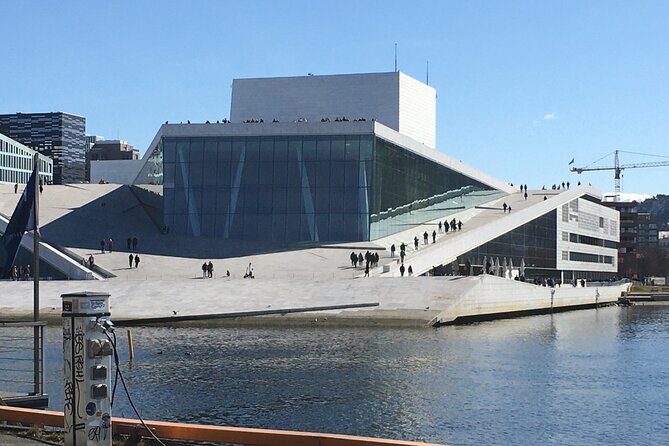 Private sightseeing in a Volvo XC 90 All inclusive museum/guiding - A Detailed Breakdown of the Itinerary