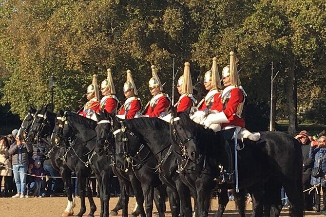 Private Sightseeing Tour in London the Greatest Capital - The Experience in Practice: What to Expect