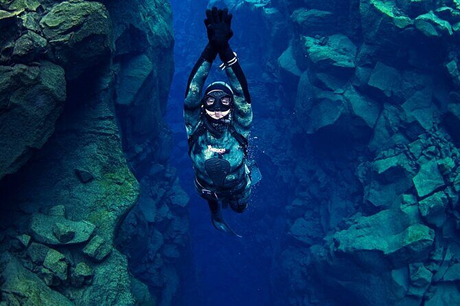 Private Silfra Freedive Tour - Discovering the Silfra Fissure: A Deep Dive into Iceland’s Best