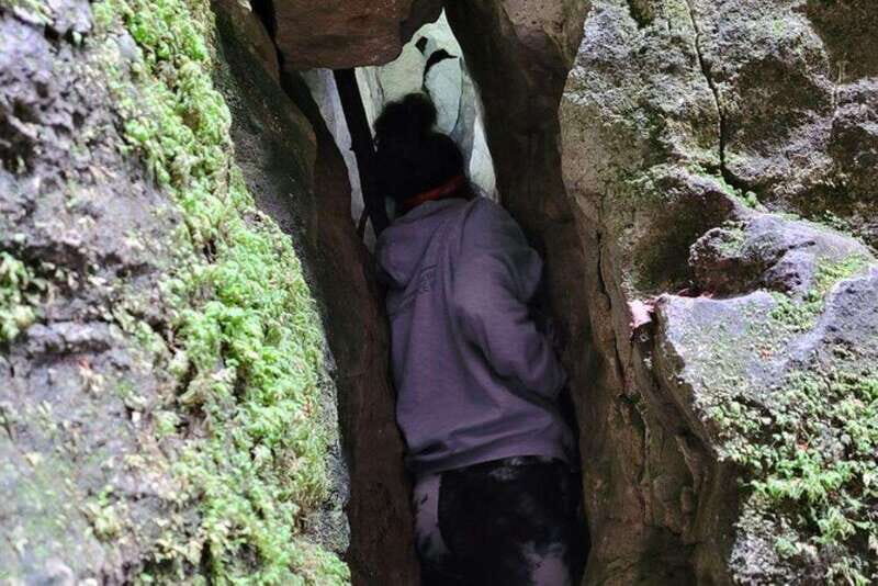 Private Singhampton Caves Hike - Collingwood/Blue Mountain