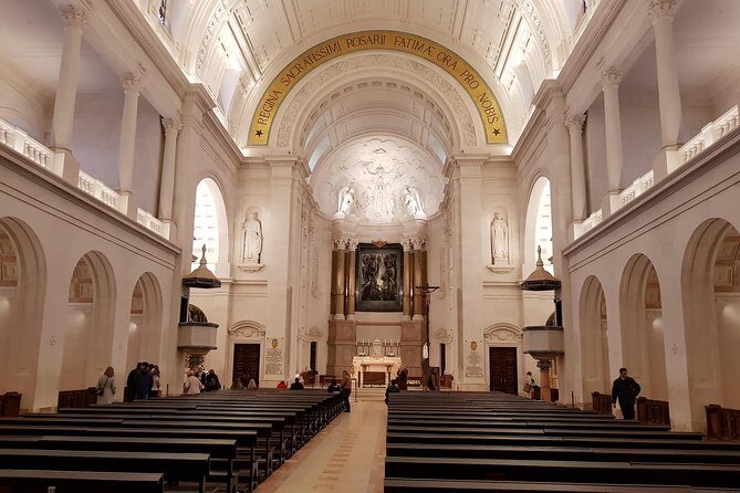 Private Small Groups Tour Fátima Full Day - Who Would Benefit Most?