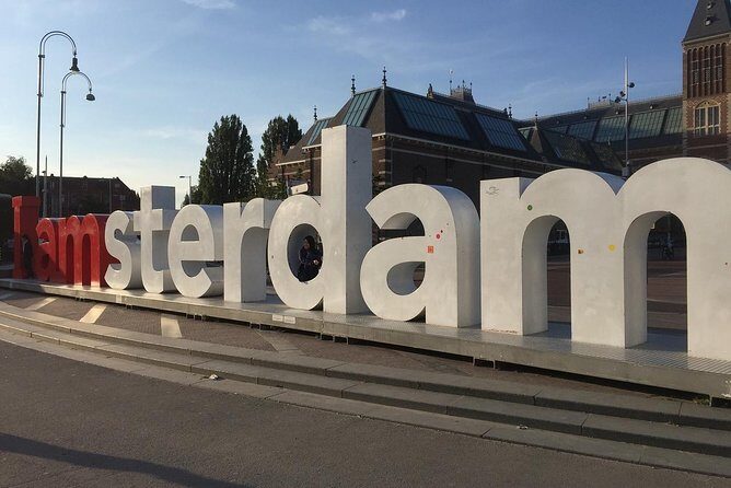 Private taxi Transfer from Bruges to Amsterdam - In-Depth Review of the Bruges to Amsterdam Private Transfer