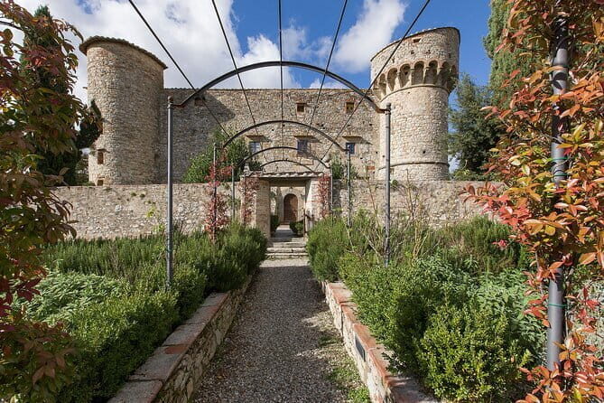 Private Tour and Wine Tasting at Castle-Wineries in Chianti from Florence - Who Will Appreciate This Tour?