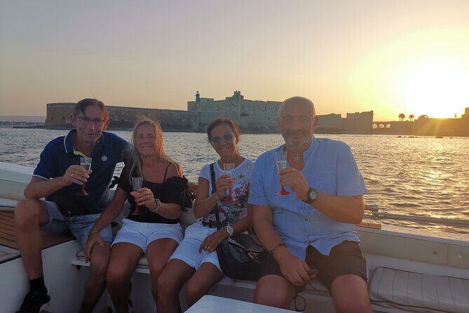 PRIVATE TOUR by Boat Sea Caves on the Island of Ortigia - FAQs