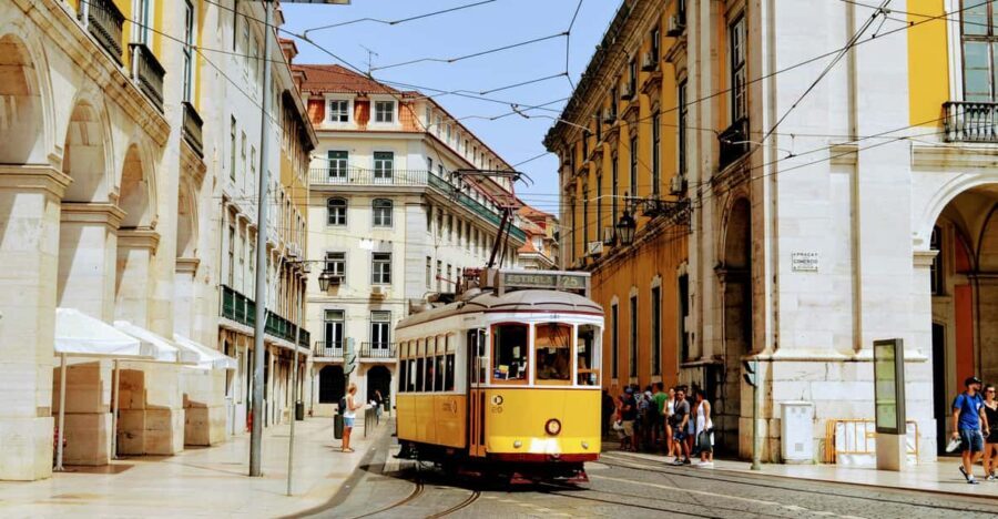 Private Tour - Customizable Full-Day Journey in Lisbon - Why Opt for a Private, Customizable Tour?