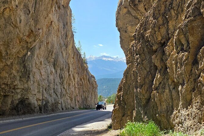 Private Tour Experience at Radium Hot Springs and Kootenay Park