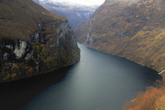 Private tour from Ålesund to Geiranger up to 15 people - Who is this tour best suited for?