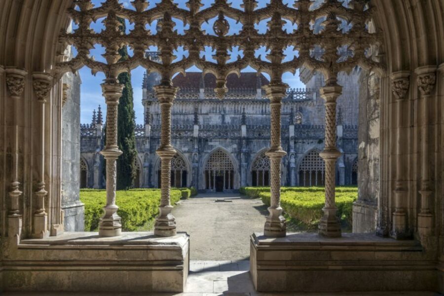 Private Tour in Fátima, Nazaré and Óbidos from Lisbon - Who Should Consider This Tour?