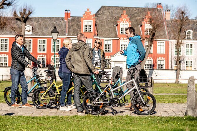 Private tour in historic Ghent - A Closer Look at the Ghent Bike Tour