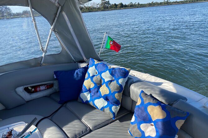Private Tour in Ria de Aveiro in a 26 Feet Yacht - Who Will Love This Tour?
