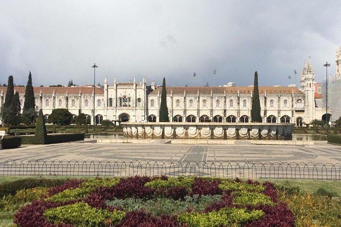 Private tour Lisbon - full day - Who Benefits Most from This Tour?