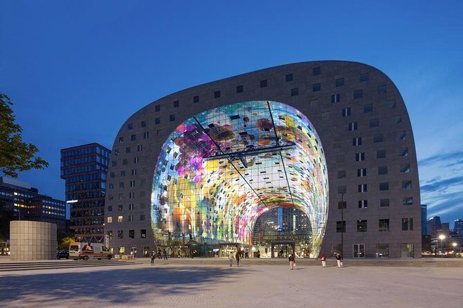 Private tour: Markthal, Cube houses and Rooftop Het Witte Huis - An In-Depth Look at the Rotterdam Private Tour
