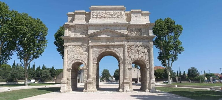 Private Tour Nimes, Orange, Pont du Gard - Exploring the Highlights of the Roman South of France