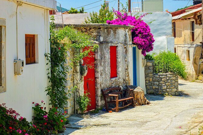 Private Tour of Crete with Knossos Palace and Lassithi Plateau - Who Will Love This Tour?