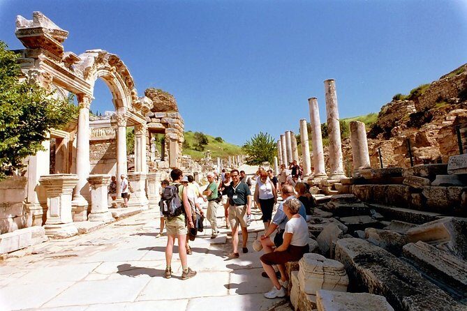 Private Tour of Ephesus,House of Mother Mary &Artemis Temple from Izmir - Visiting the House of the Virgin Mary