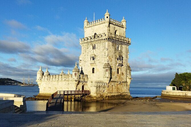 Private Tour of Lisbon for 1 to 4 people - A Deep Dive into Lisbon in 8 Hours