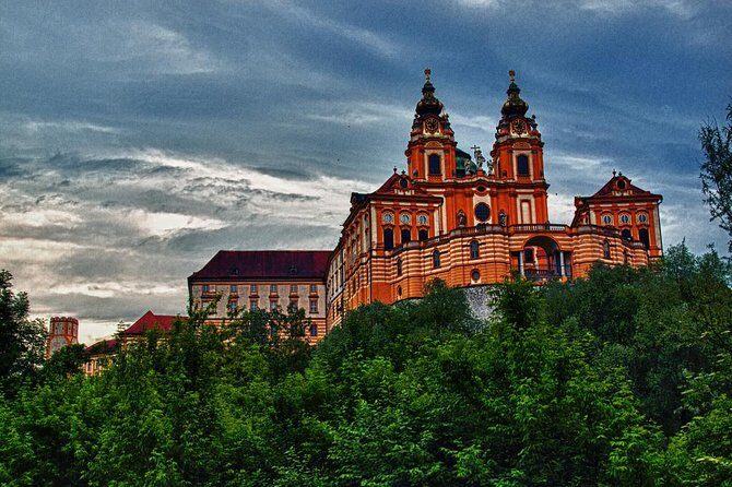 Private tour of Melk, Hallstatt and Salzburg from Vienna - The Real Experience: What It Feels Like on the Road