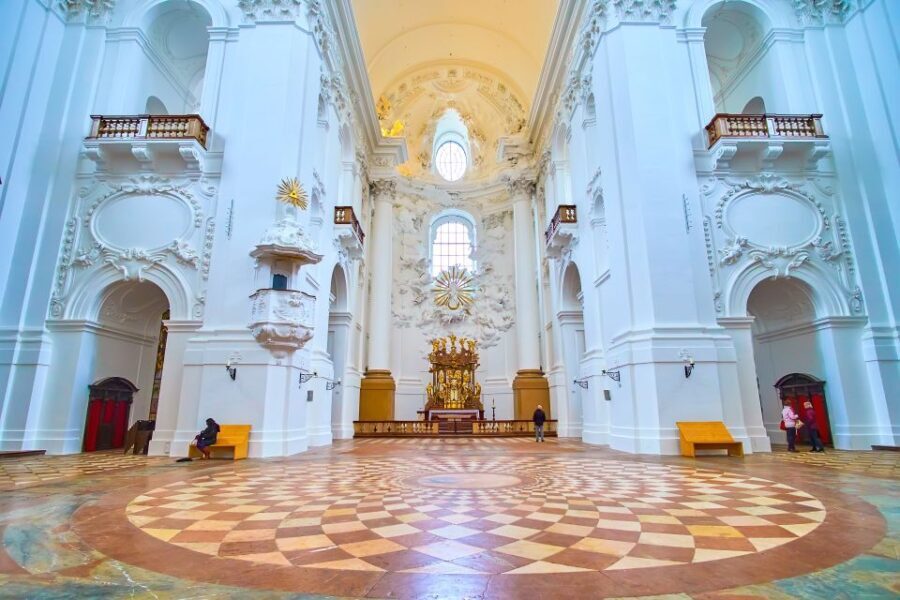 Private Tour of Salzburg from Vienna by Car or Train - A Closer Look at the Salzburg Private Tour