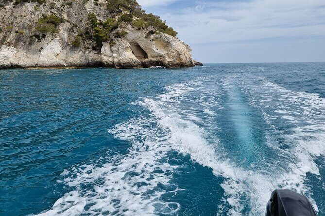 Private tour of the coast and caves up to Zagare - FAQs