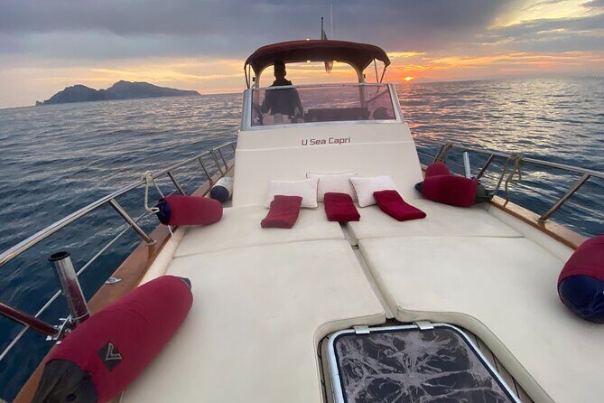 Private Tour of the Island of Capri by Boat and Visit to the Caves - Who Will Love This Tour?