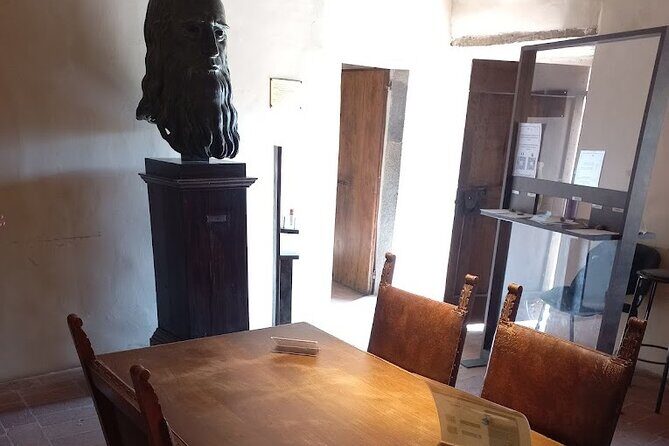 PRIVATE TOUR: oil production, Leonardo's house, tasting - Final Thoughts: The Value of a Genuine Tuscan Day