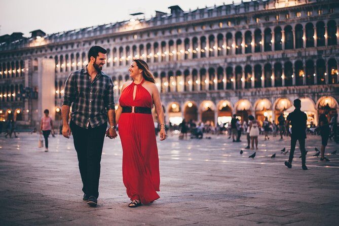 Private Tour: Personal Travel Photographer Tour in Venice - What to Expect During the Tour