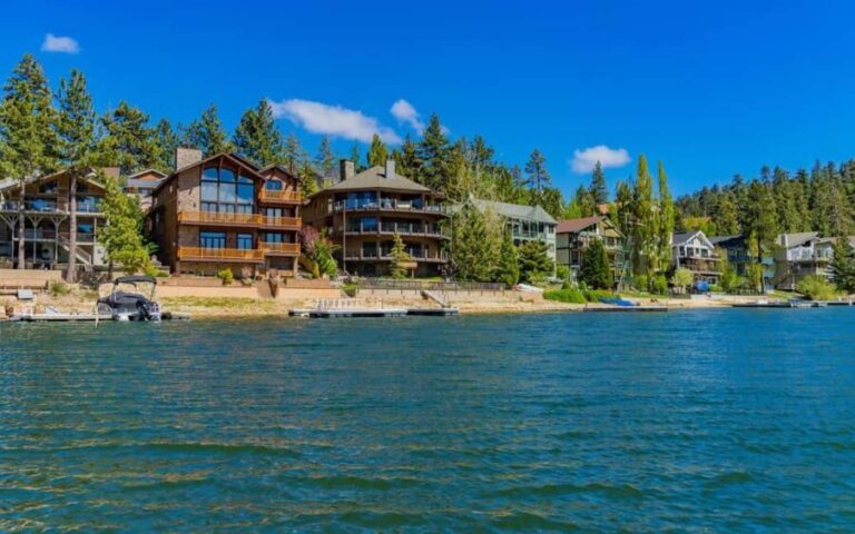 Private tour to Big Bear Lake and Lake Arrowhead from LA - Lake Arrowhead: Charm and Scenic Beauty