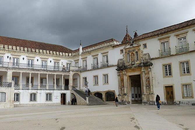 Private Tour to Coimbra, Aveiro and Costa Nova - FAQ
