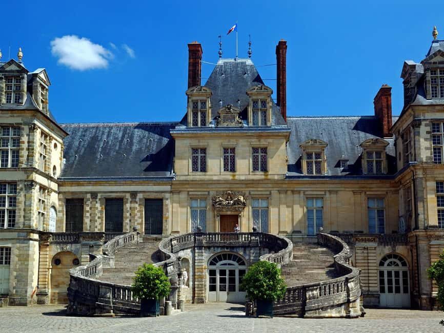 Private tour to Fontainebleau from Paris. Tickets included! - Who Should Consider This Tour?